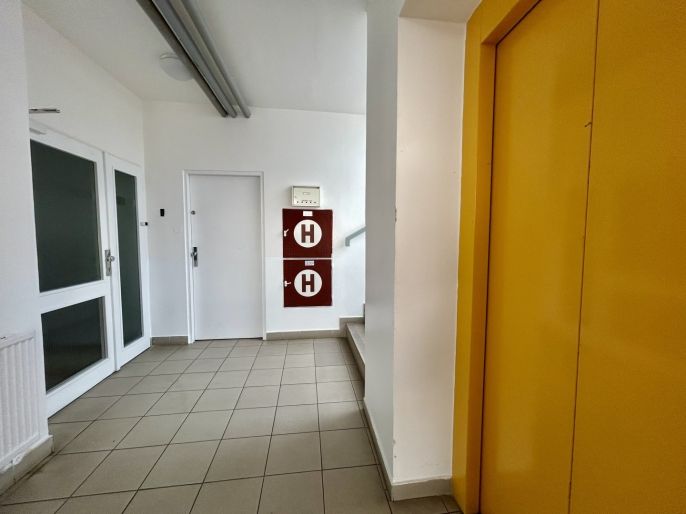 Pronájem, Obchod a služby, Liberec