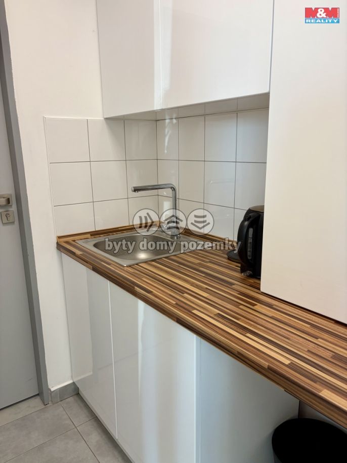 Pronájem, Kancelářský prostor, Pardubice