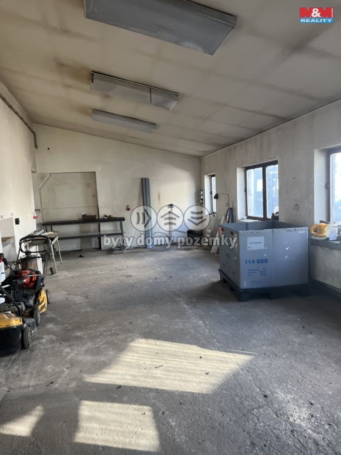 Pronájem, Sklad, Tlustice