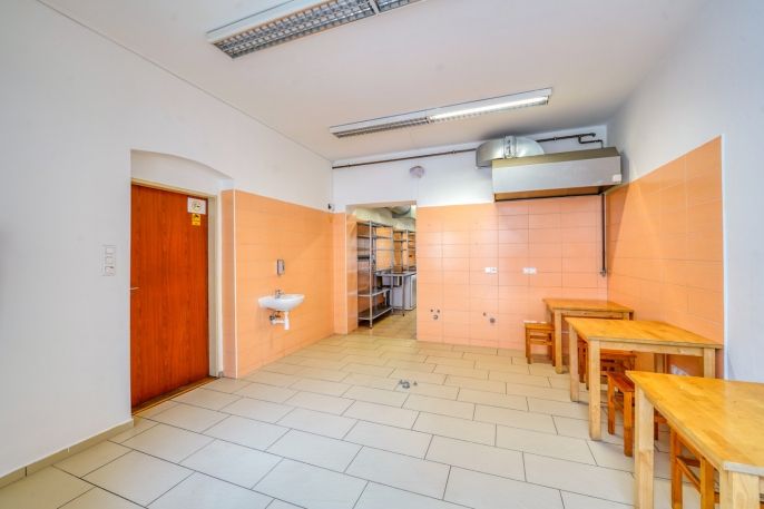 Pronájem, Obchod a služby, Plzeň