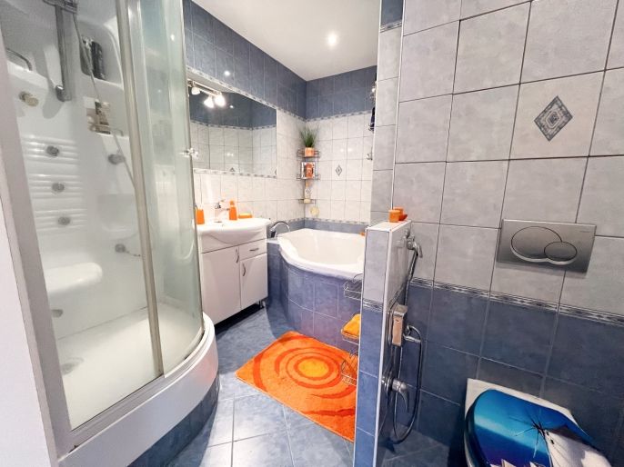 Prodej, Byt 3+1, Chomutov