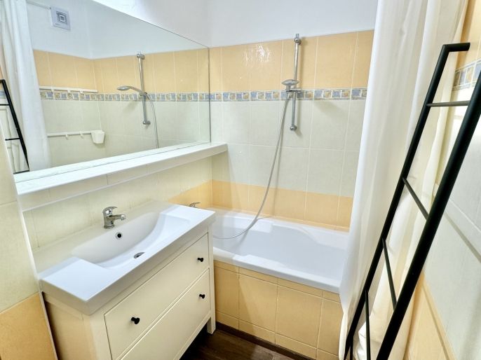 Pronájem, Byt 3+kk, Slaný