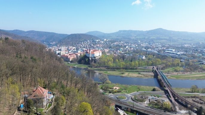 Prodej, Byt 4+1, Děčín