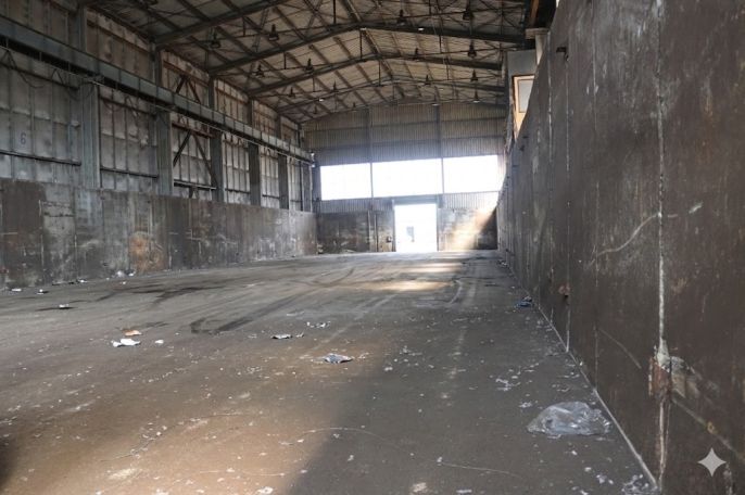 Pronájem, Sklad, Ostrov