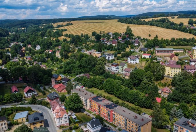 Pronájem, Byt 1+1, Luby