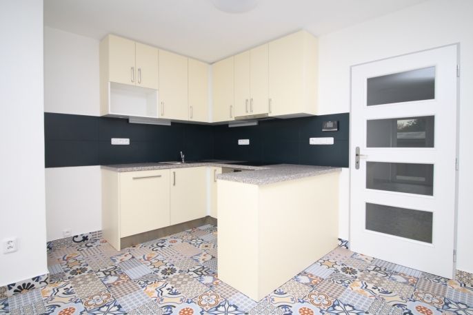 Pronájem, Byt 3+kk, Hradec Králové