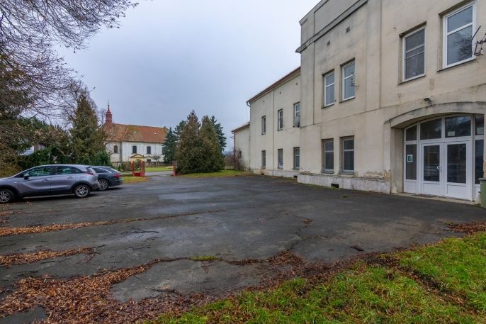 Pronájem, Obchod a služby, Plazy