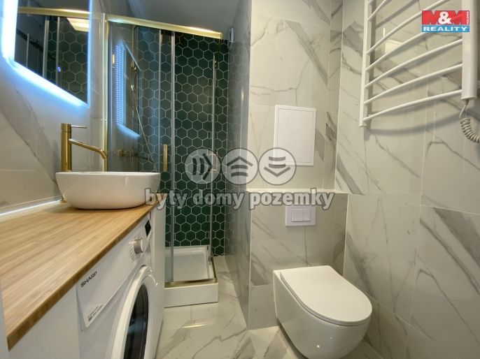 Prodej, Byt 2+kk, 43 m², Frýdek-Místek, Bezručova