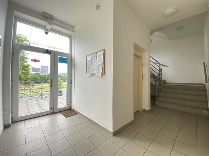 Pronájem, Byt 2+kk, Lovosice