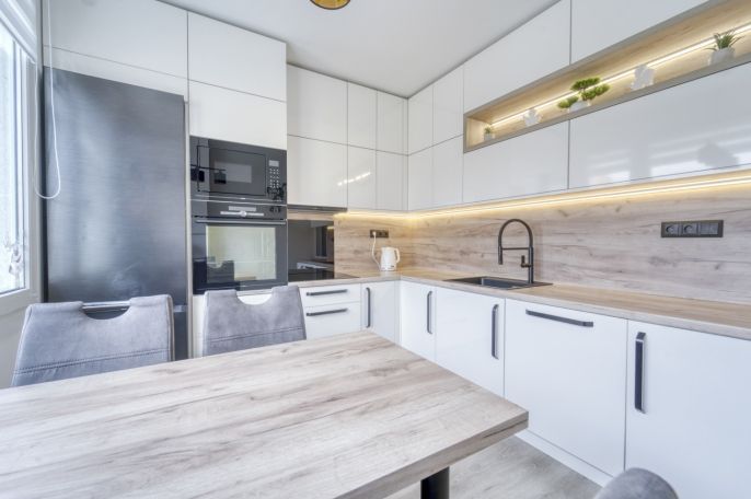 Prodej, Byt 4+1, Plzeň