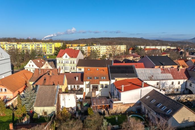 Prodej, Obchod a služby, Postoloprty