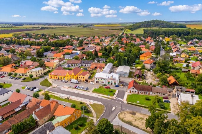 Pronájem, Obchodní objekt, Křinec