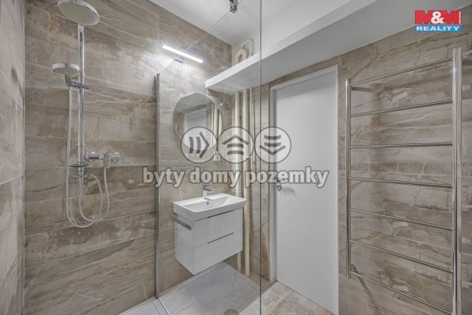 Pronájem, Byt 3+1, Hradec Králové