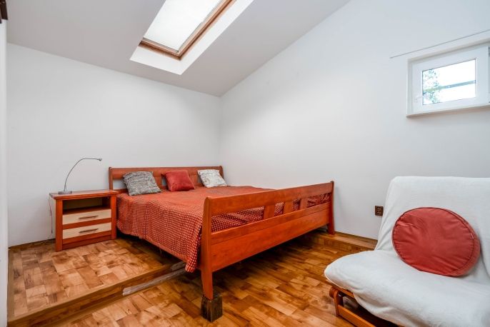 Prodej, Chata, Vráž