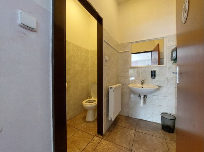 Pronájem, Obchodní objekt, Úvaly