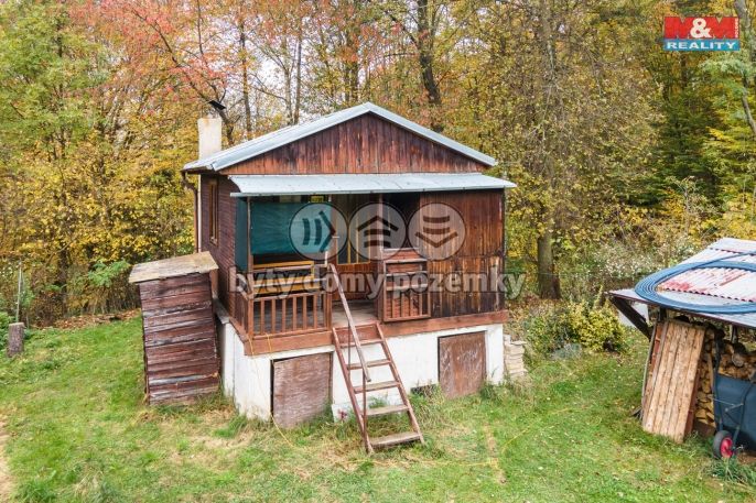 Prodej, Chata, Čím