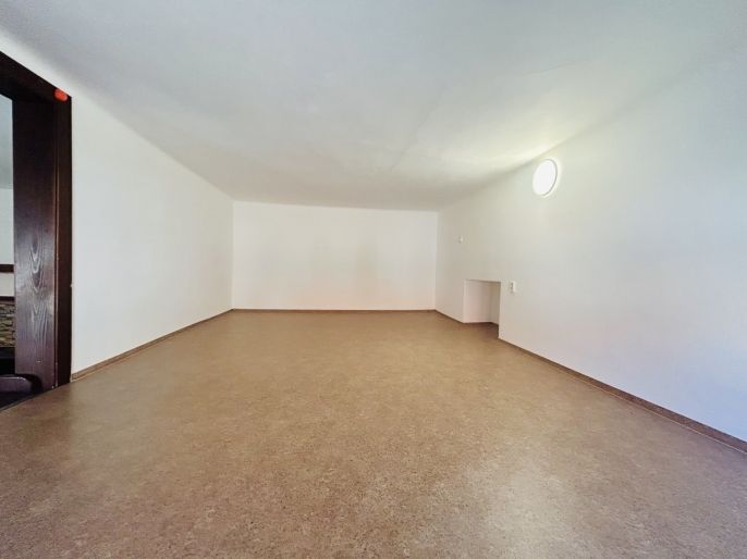 Pronájem, Byt 1+kk, Švihov