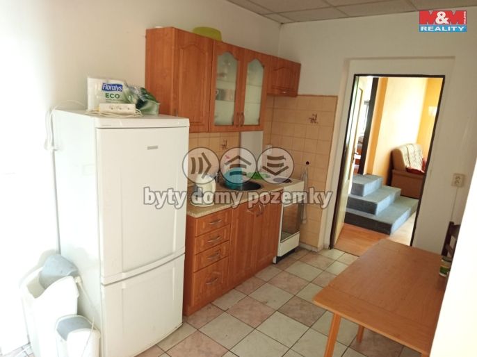 Pronájem, Sklad, Doksy