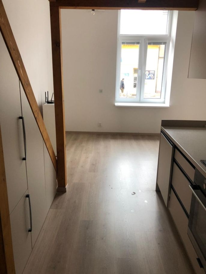 Pronájem, Atypický byt, Hradec Králové