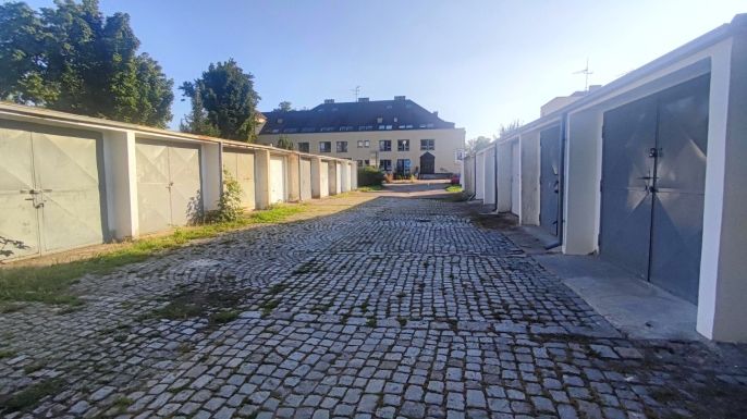 Pronájem, Garáž, Hradec Králové
