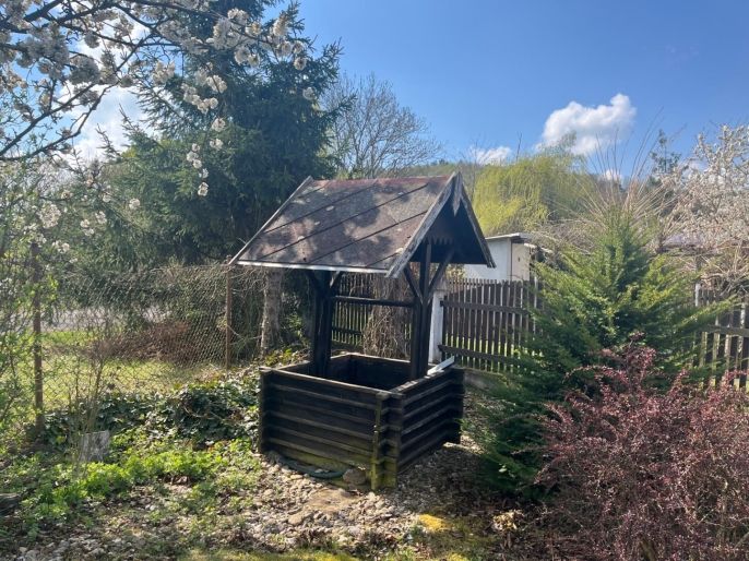 Prodej, Zahrada, Měrunice