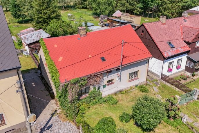 Prodej, Rodinný dům, Prameny