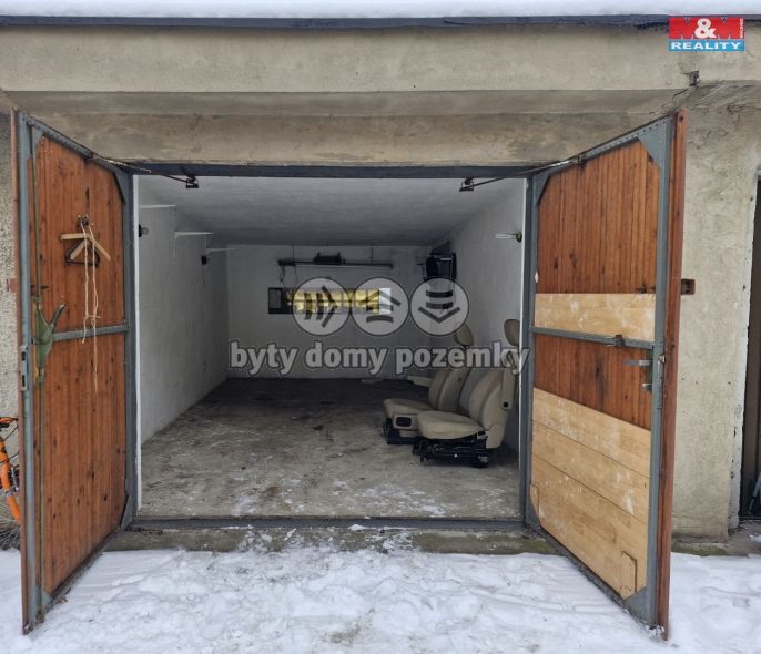 Prodej, Garáž, Trmice
