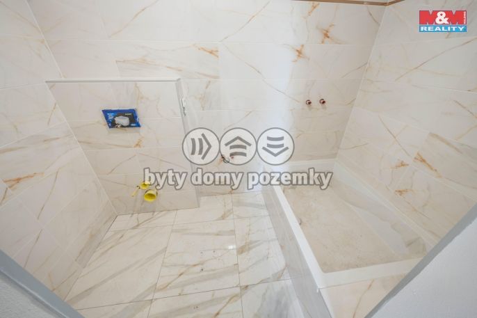 Prodej, Byt 4+1, Kladno