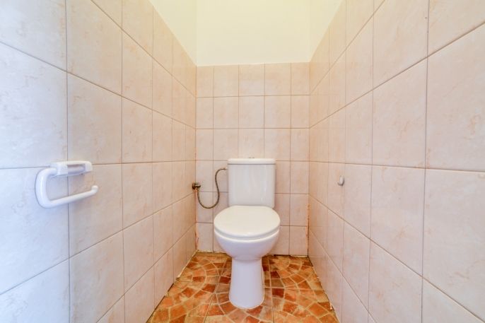 Prodej, Obchod a služby, Žlutice