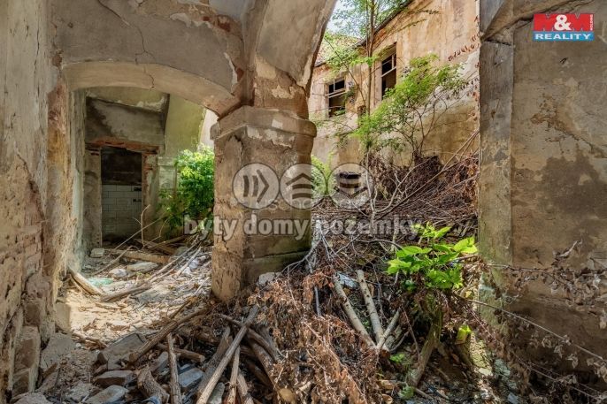 Prodej, Komerční pozemky, Zvoleněves