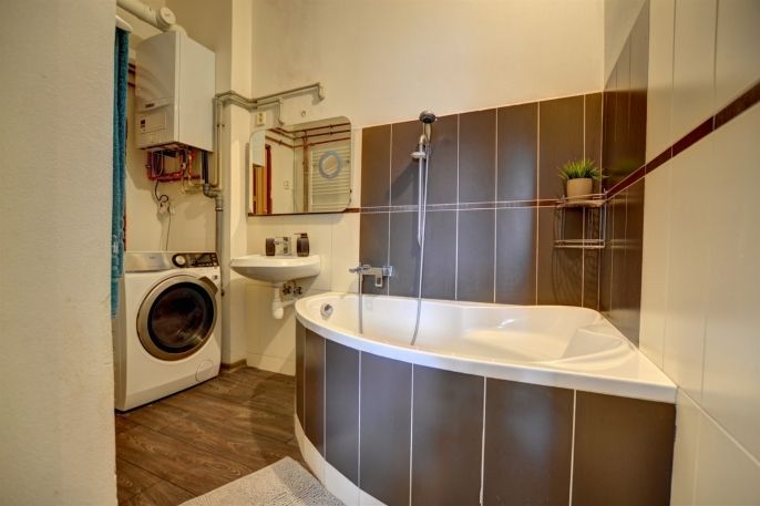 Pronájem, Byt 2+1, Hostinné