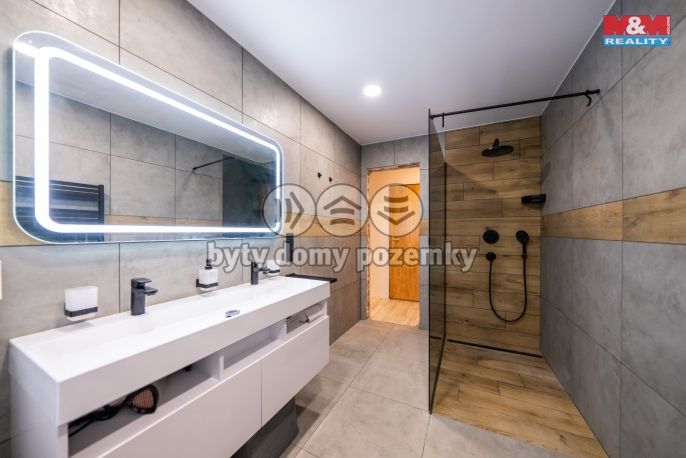 Prodej, Rodinný dům, 140 m², Miroslav, Malinovského