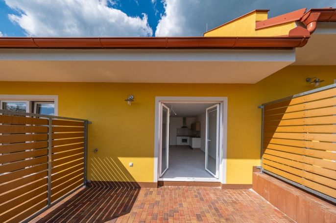 Pronájem, Byt 1+kk, Vojkov