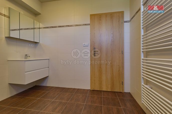 Pronájem, Byt 3+kk, Církvice