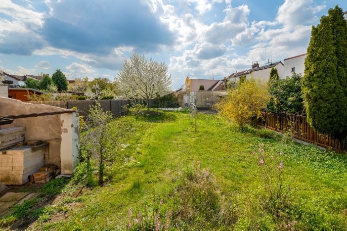 Prodej, Pozemek k bydlení, Pardubice