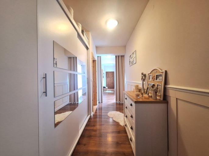 Prodej, Rodinný dům, Pohledy