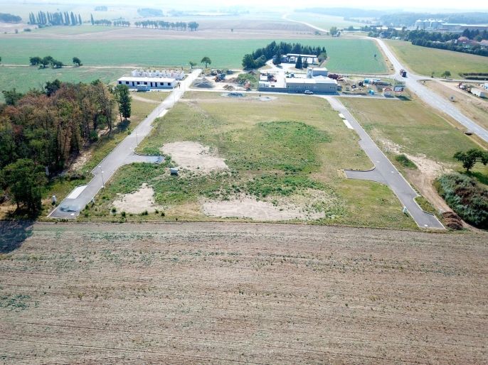 Prodej, Komerční pozemky, Valeč