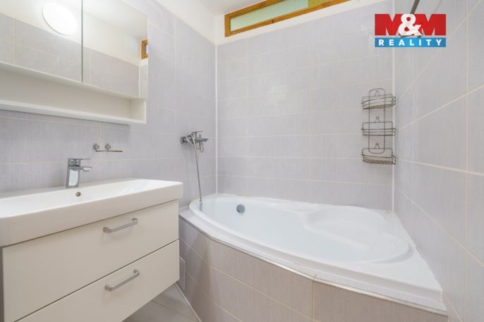 Prodej, Byt 3+1, Karlovy Vary