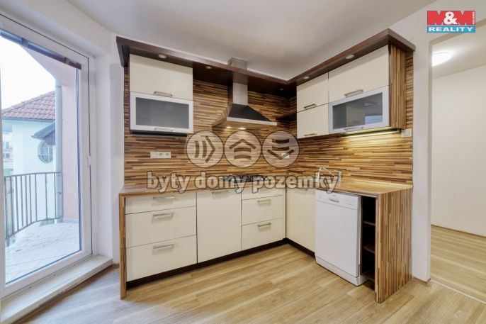 Prodej, Byt 4+1, Cheb