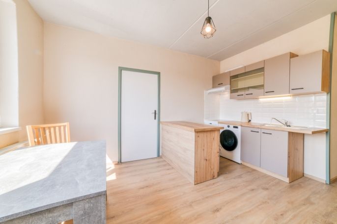 Pronájem, Byt 1+1, Teplá