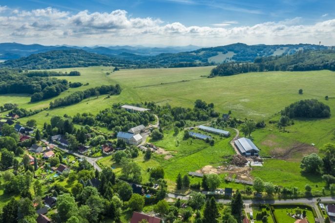Prodej, Provozní plocha, Valkeřice
