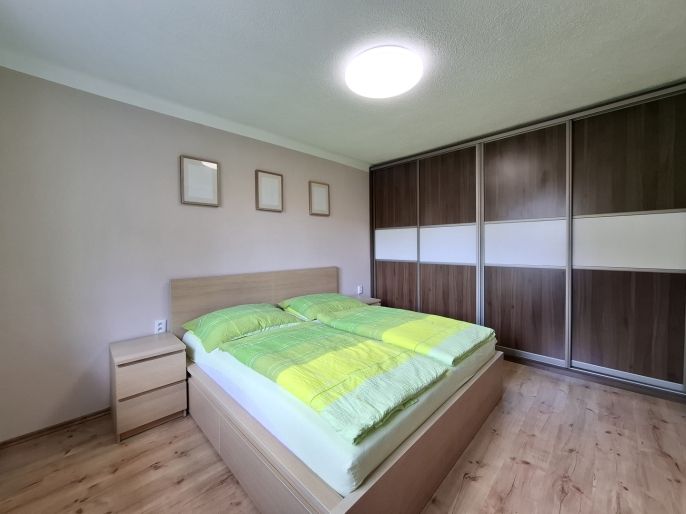 Pronájem, Byt 2+1, Ostrov