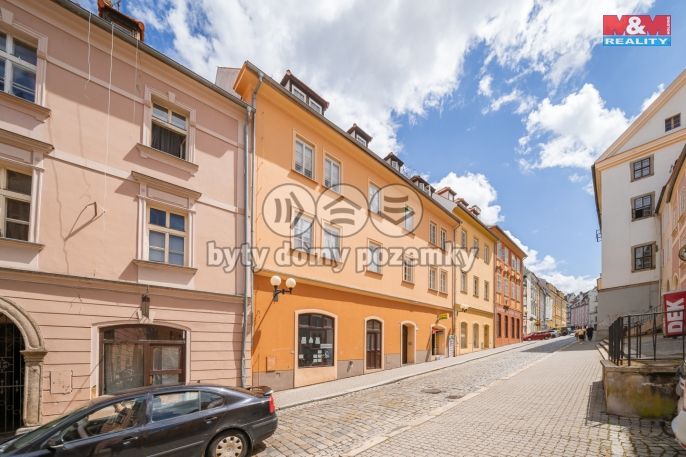 Pronájem, Obchod a služby, Cheb