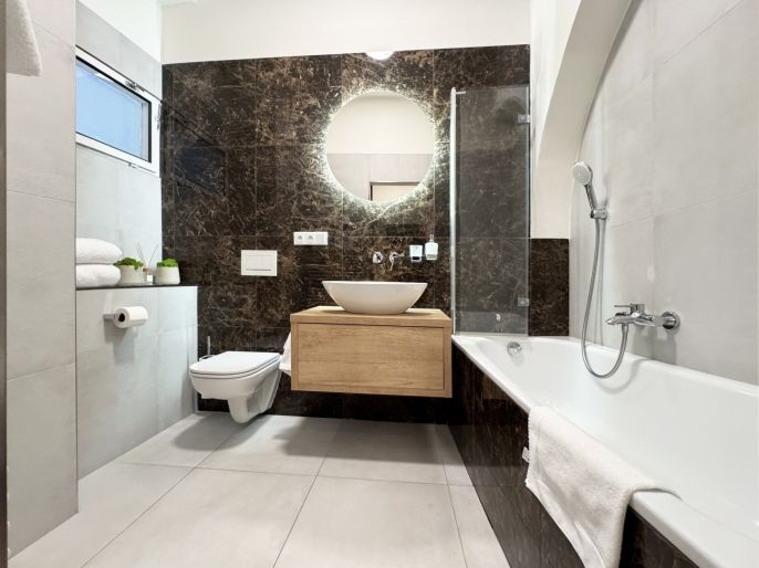 Prodej, Byt 2+1, Karlovy Vary