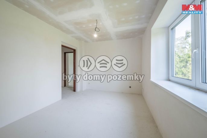 Prodej, Byt 4+1, Kladno