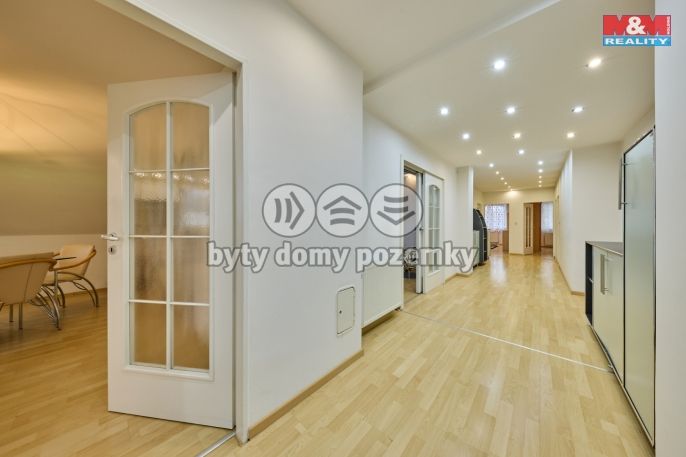 Pronájem, Rodinný dům, Trutnov