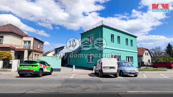 Pronájem, Byt 1+kk, Hradec Králové