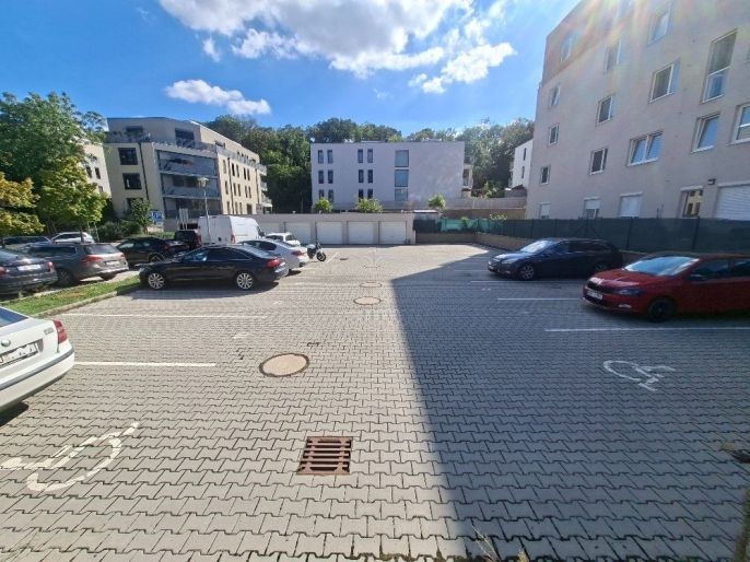 Pronájem, Garážové stání, Odolena Voda