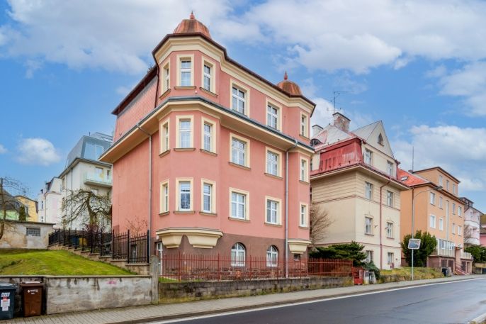 Prodej, Byt 3+1, Karlovy Vary