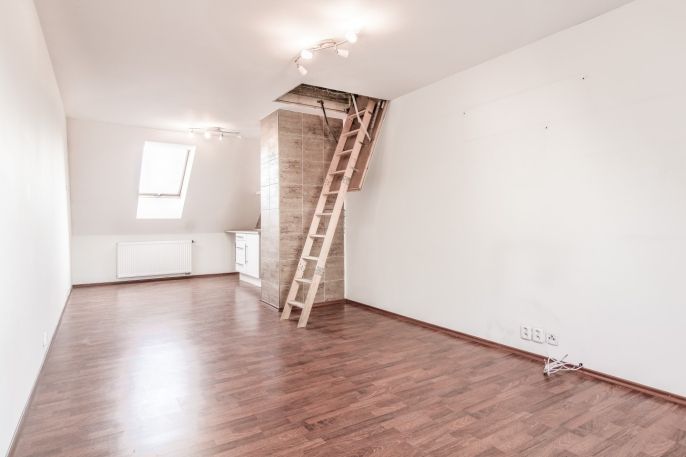 Pronájem, Byt 2+kk, Lovosice